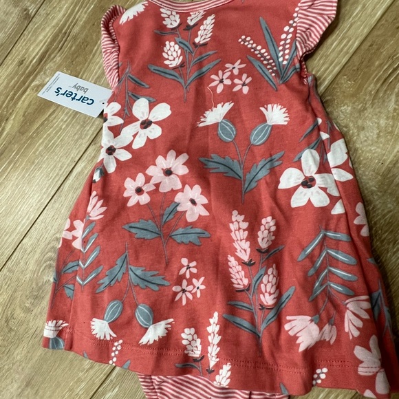 NWT - Baby girl 2 piece set. - Picture 5 of 6